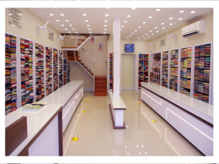 LUMI CLUB WEAR VENGARA